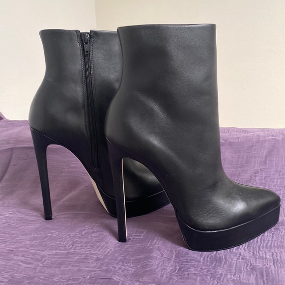 Steve Madden NEW Gorgeous black stiletto boots - Picture 1 of 4